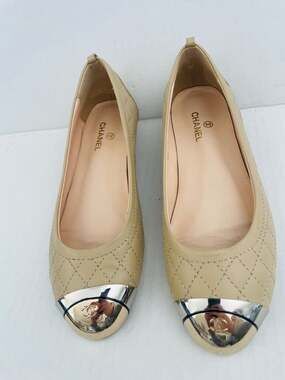 CHANEL Quilted Beige Lambskin Ballerinas Metal Cap Toe Flats Size 39 (Fits US 8.